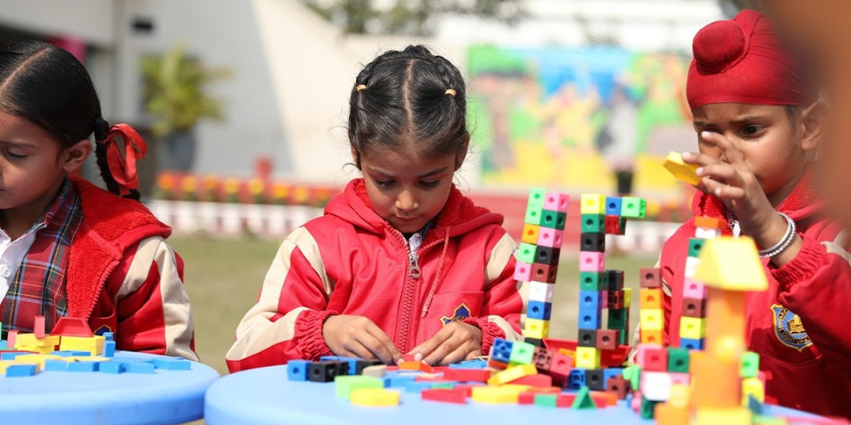 Top CBSE School in Majhola | Complete CBSE Schools List