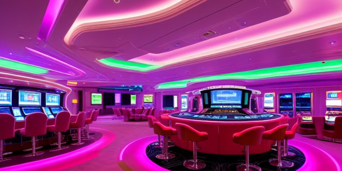 Advertising Excellence at QueenWin