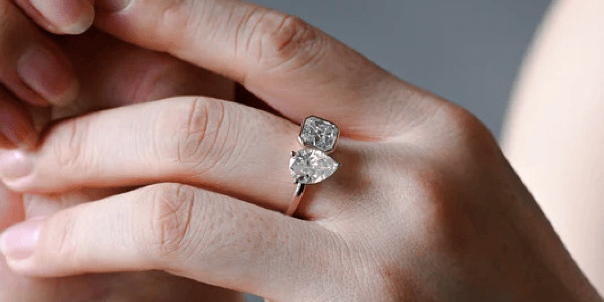 Toi et Moi Ring: Meaning, Symbolism & Modern Two-Stone Designs